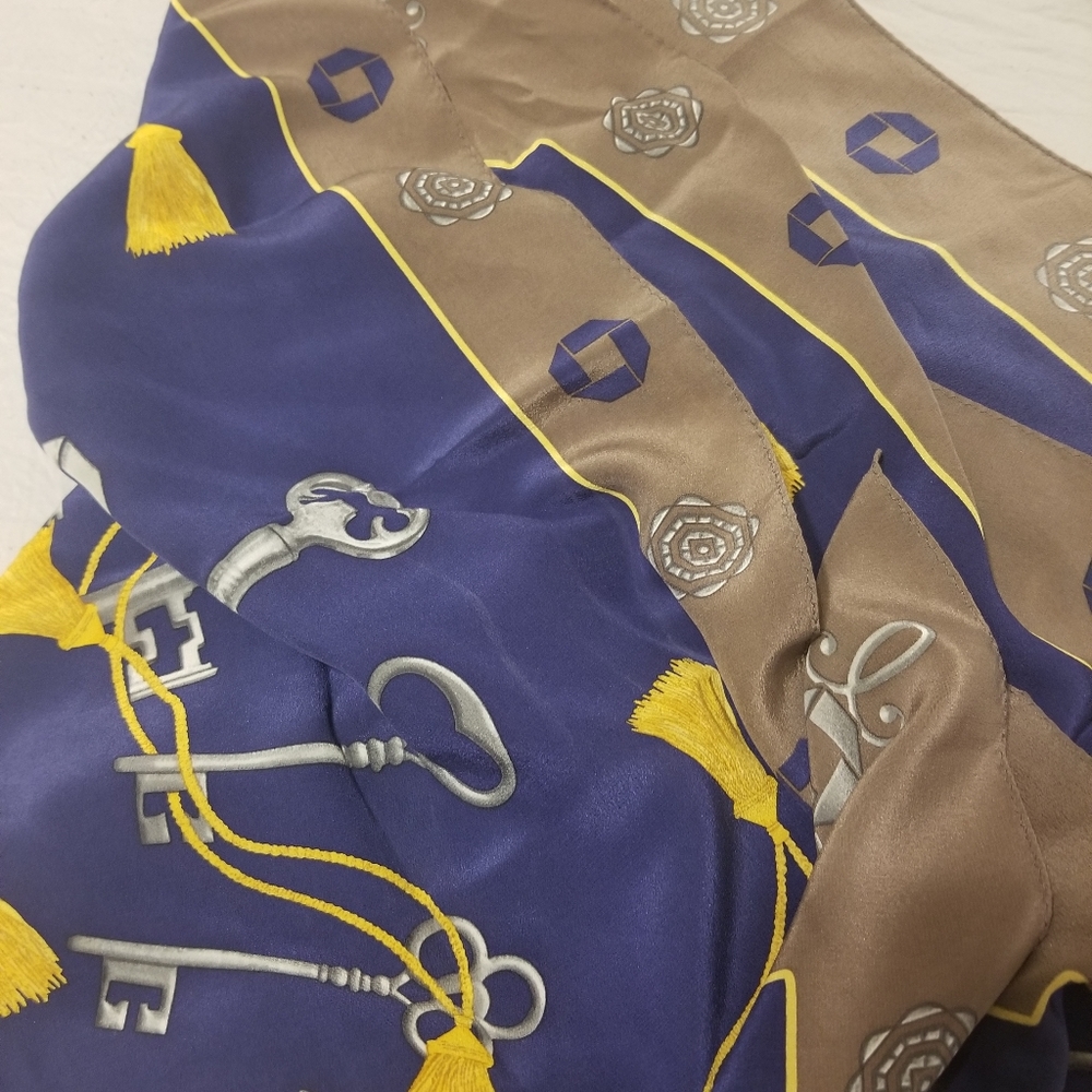 COPY - Chase Scarf